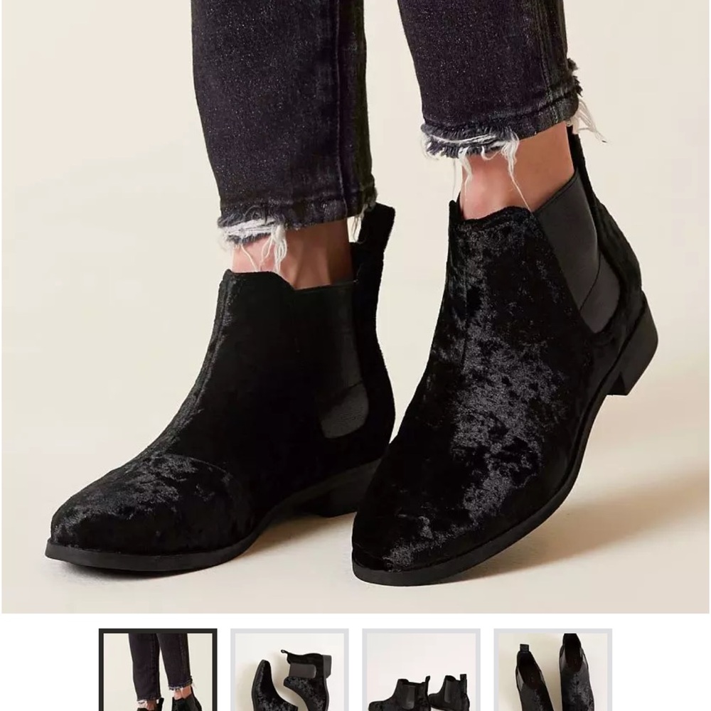 TOMS Ella Ankle Boot Black Velvet 6m